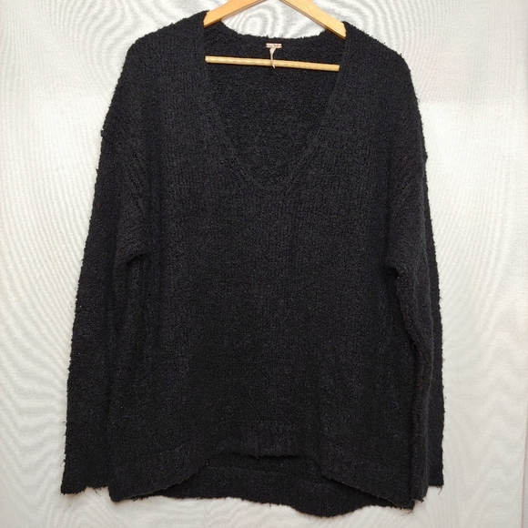 Free People Lofty VNeck Sweater Oversized Nubby Knit Black Alpaca Blend XS - Picture 2 of 10